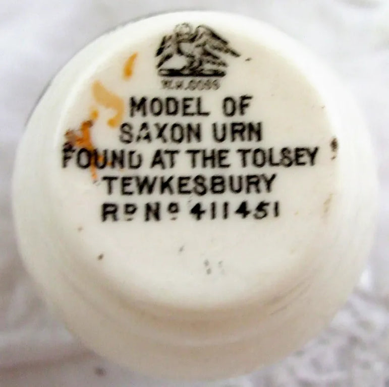 Antique W.H. Goss ~ Tewkesbury Saxon Urn ~ A.C.C. No. 273 ~ Ilfracombe