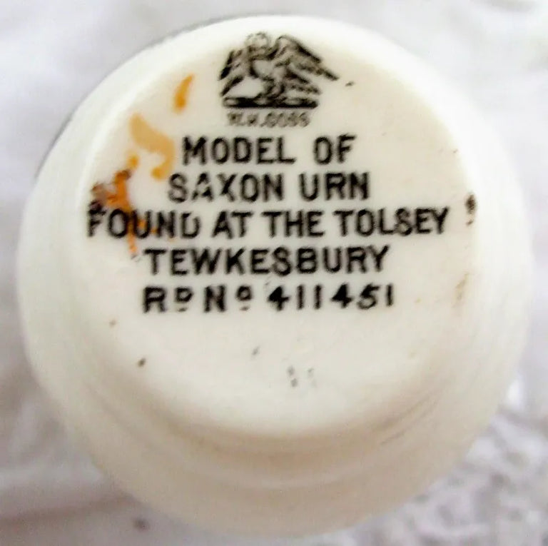 Antique W.H. Goss ~ Tewkesbury Saxon Urn ~ A.C.C. No. 273 ~ Ilfracombe