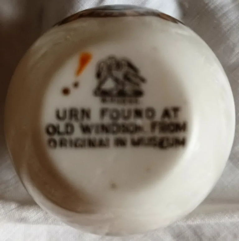 Antique W.H. Goss ~ Windsor Urn ~ Land's End