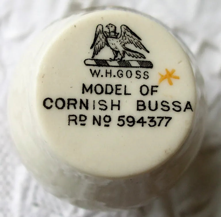 Antique W.H. Goss ~ Cornish Bussa ~ Lord Clinton Lord of the Manor of Beer