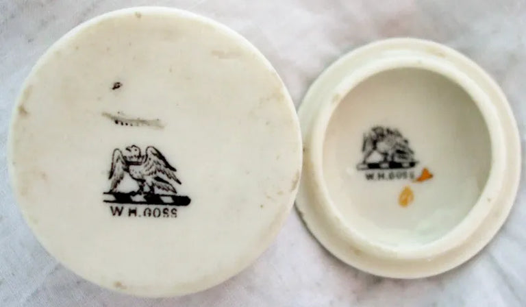 Antique W.H. Goss ~ Cylinder Lip Salve Pot and Cover ~ Manchester