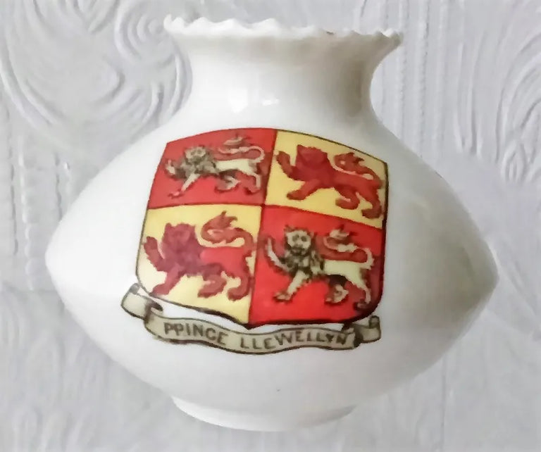 Antique W.H. Goss ~ Bulbous Violet Vase ~ Triple Arms of Wales