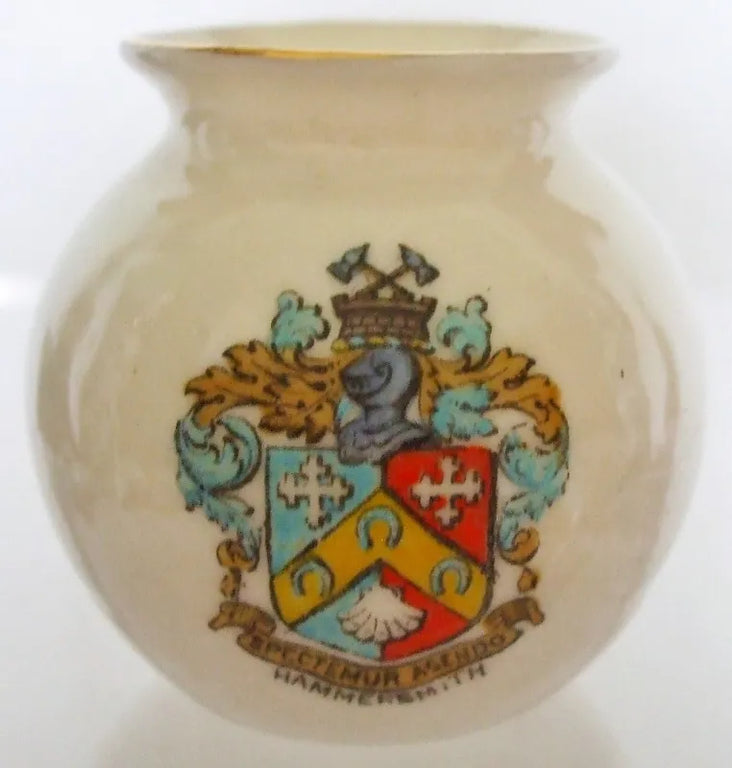 Antique W.H. Goss ~ Glastonbury Vase ~ A.C.C. No. 127 ~ Hammersmith