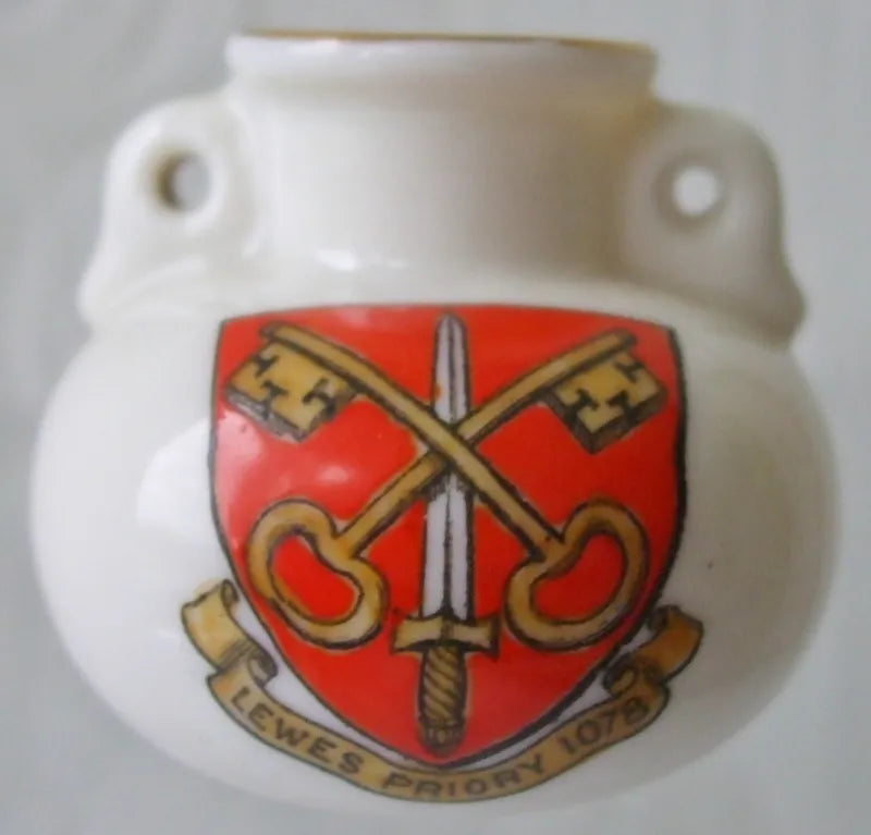 Antique W.H. Goss ~ Lewes Roman Vase ~ A.C.C. No. 177 ~ Lewes Priory 1078 ~ * MATCHING ARMS *