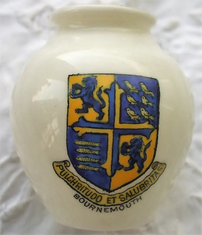 Antique W.H. Goss ~ Norwich Urn ~ A.C.C. No. 213 ~ Bournemouth