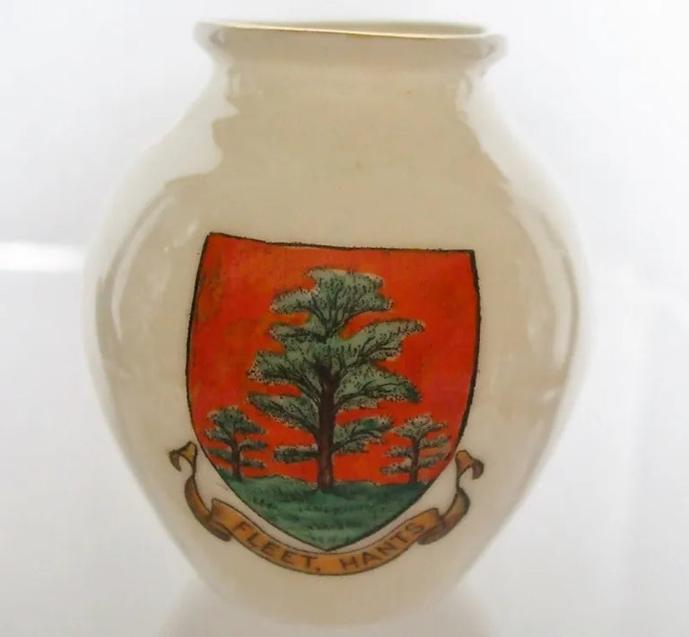Antique W.H. Goss ~ Norwich Urn ~ A.C.C. No. 213 ~ Fleet, Hants