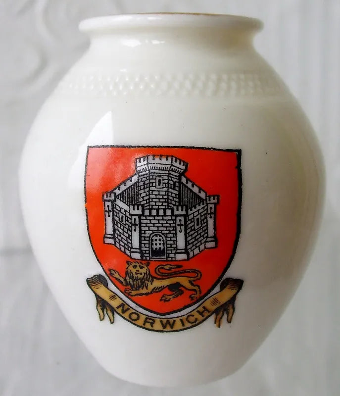 Antique W.H. Goss ~ Norwich Urn ~ A.C.C. No. 213 ~ Norwich ~ Norwich Priory ~ * MATCHING ARMS *