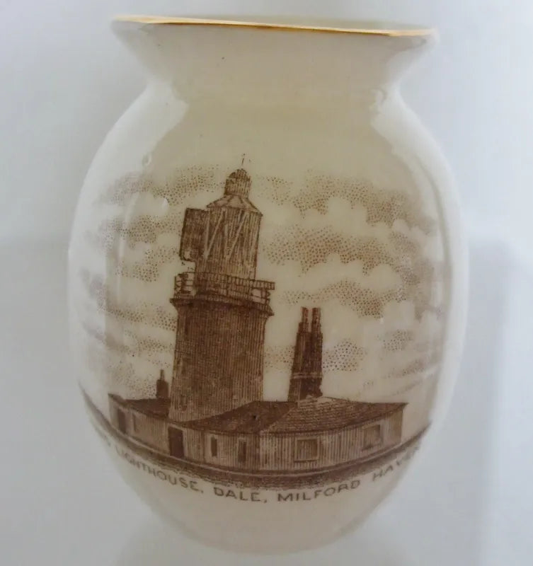 WHG 240 Reading Silchester Urn LMH