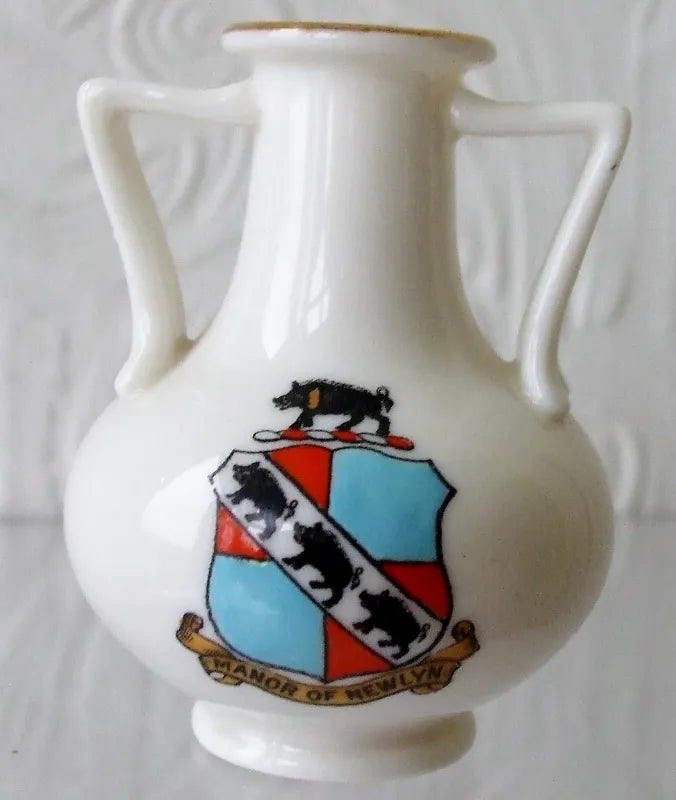 Antique W.H. Goss ~ Walmer Roman Vase ~ A.C.C. No. 280 ~ Manor of Newlyn
