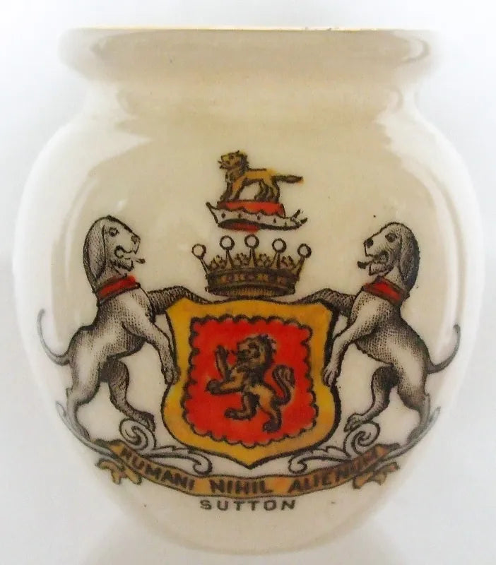 Antique W.H. Goss ~ Windsor Urn ~ A.C.C. No. 299 ~ Sutton