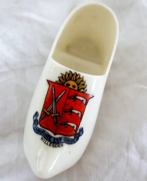 Antique W.H. Goss ~ Dutch Sabot ~ A.C.C. No. 316 ~ Willesden