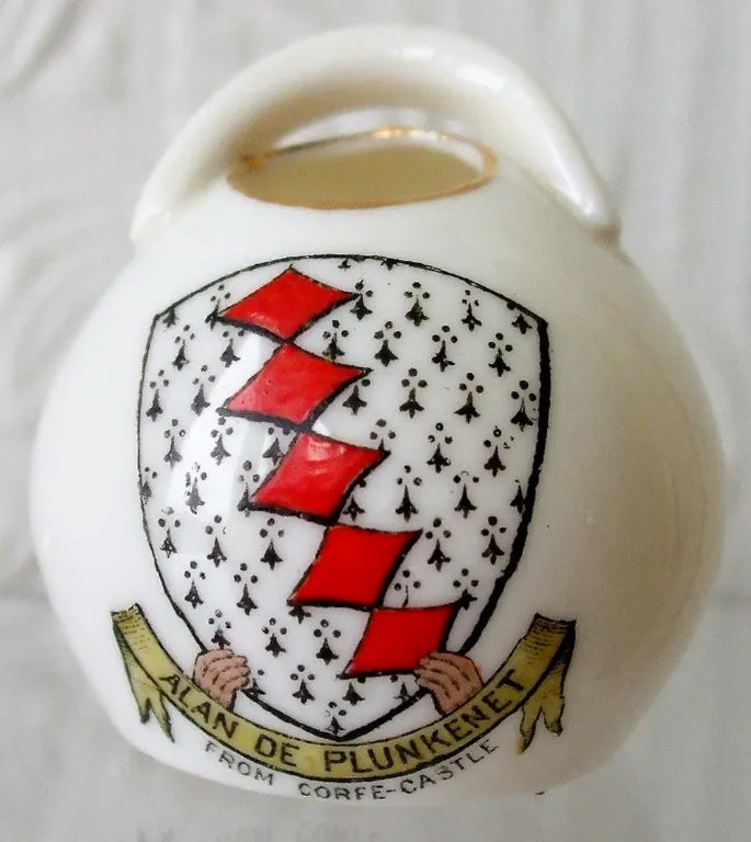 Antique W.H. Goss ~ Carlisle Old Salt Pot ~ A.C.C. No. 48 ~ Alan de Plunkenet From Corfe Castle