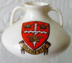 Antique W.H. Goss ~ Colchester Vase { Cloaca } ~ A.C.C. No. 69 ~ Colchester  * MATCHING ARMS *