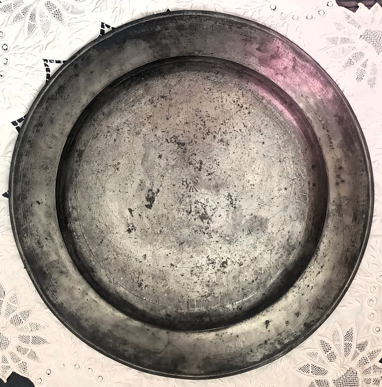 Antique English Georgian Pewter Dish / Charger