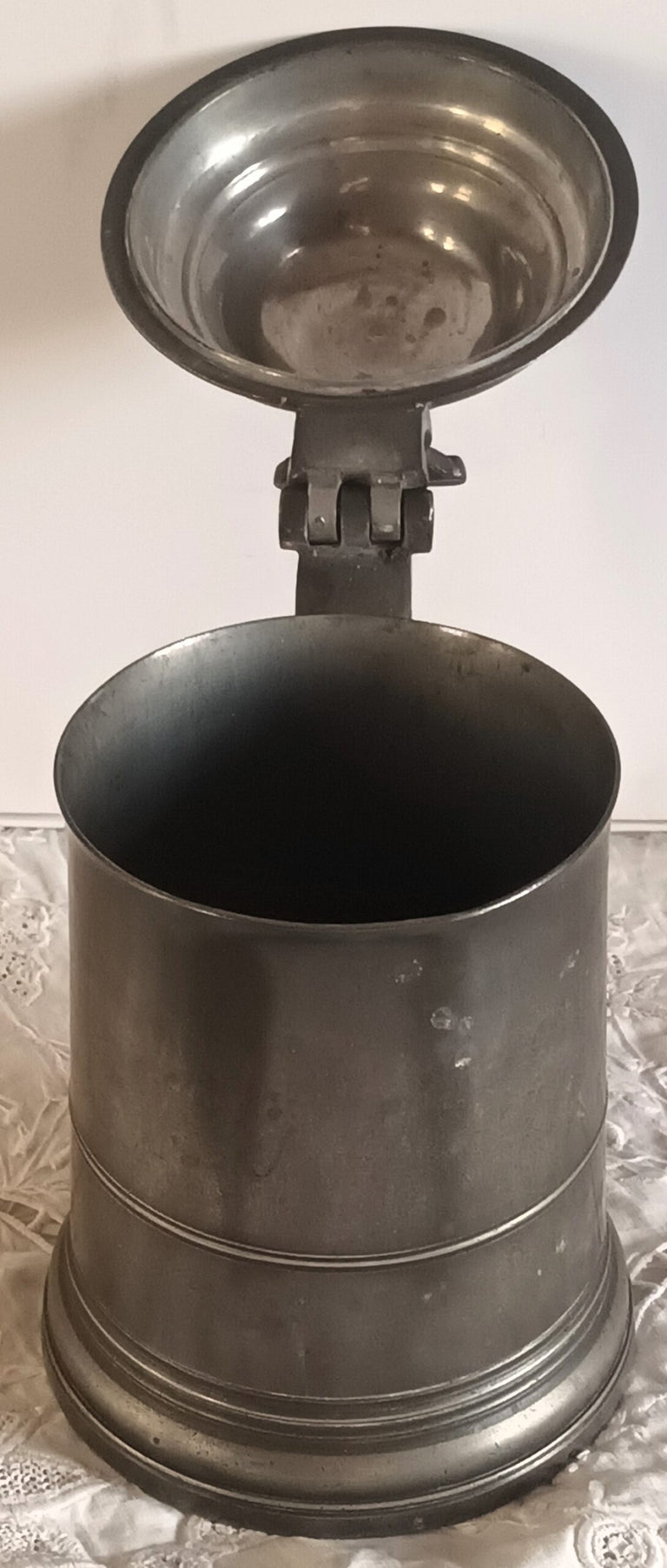 Watts & Harton Quart Tankard 1g