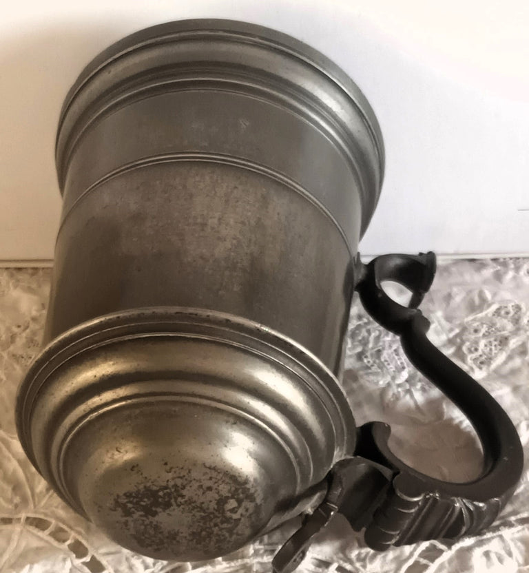 Watts & Harton Quart Tankard 1i