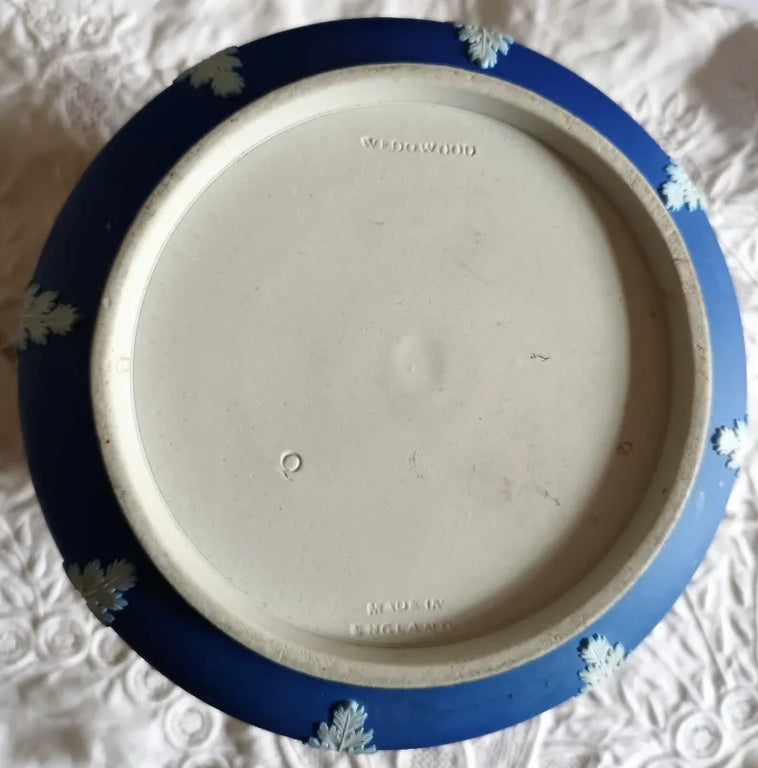Antique English Wedgwood Jasperware Biscuit Barrel