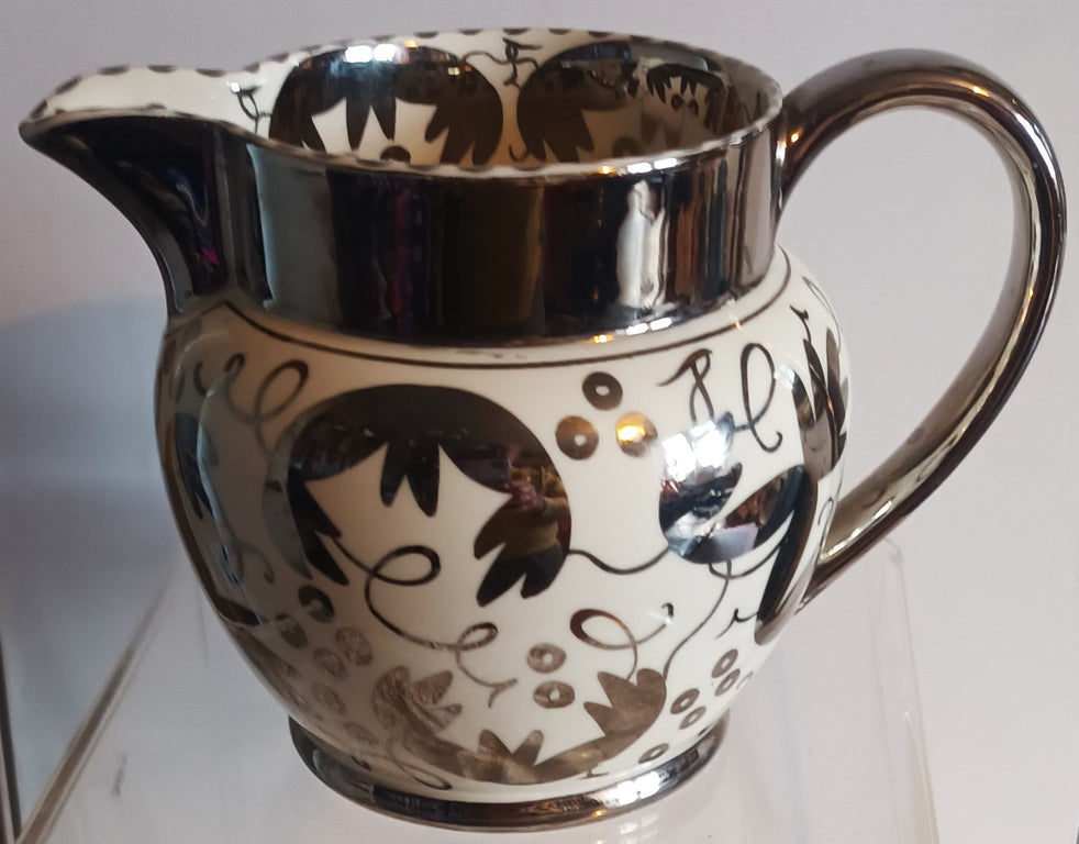 Wedgwood Silver Lustre Jug 1a