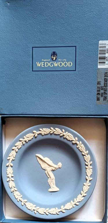 Wedgwood Spirit of Ecstasy 1b