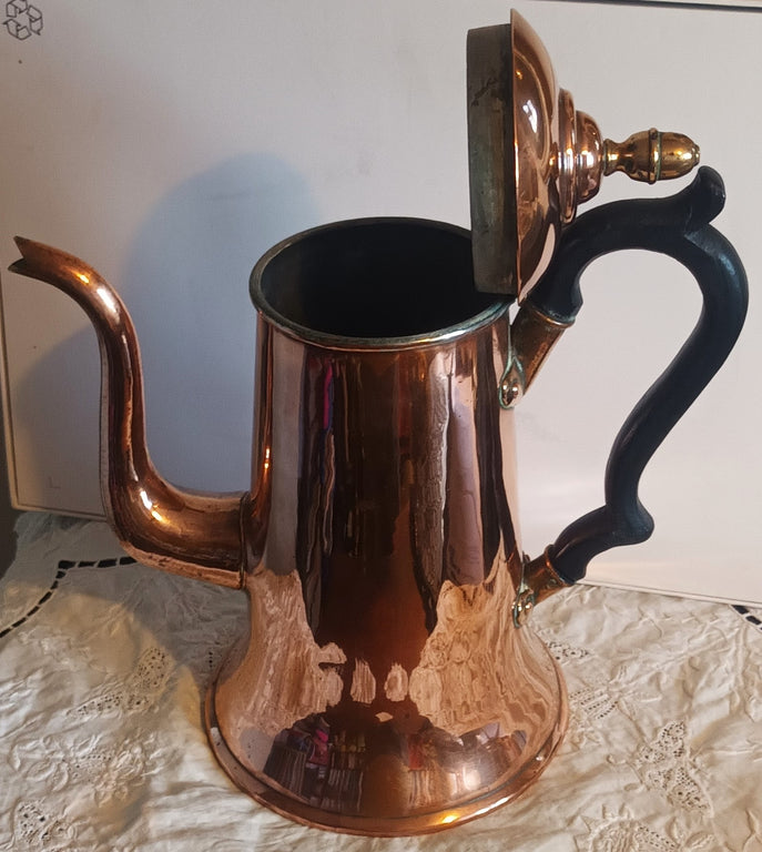 William Soutter Copper Coffee Pot 1g