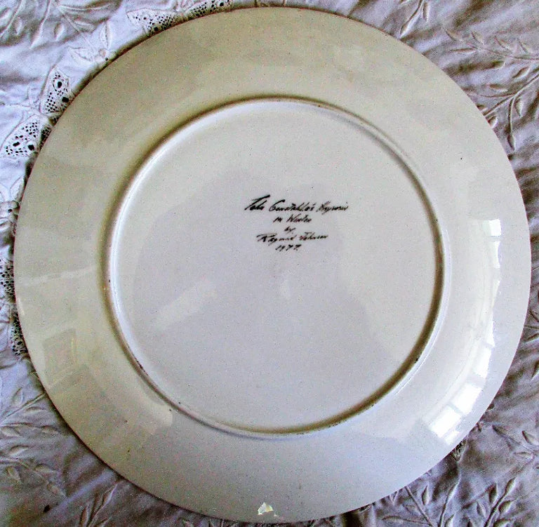 Porcelain Cabinet Plate ~ 