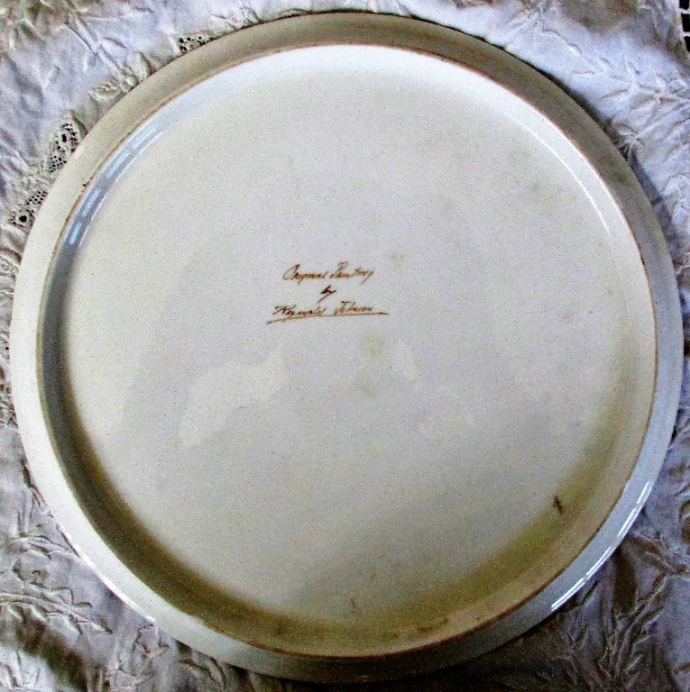 Porcelain Cake / Cheese Stand ~ 